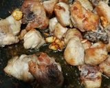 Foto del paso 1 de la receta: Pollo en salsa de Loja