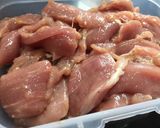 รูปขั้นตอนการทำที่ 1 ของ หมูชุบแป้งทอด