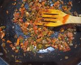 A picture of step 2 of Vegetable pasta.