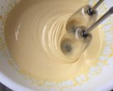 Foto langkah ke 4 dari resep Dark Choco Roll Cake with Cream Cheese Filling.