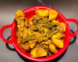A picture of step 8 of Chicken curry with vegetables.