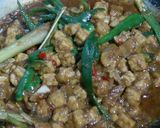 Foto langkah ke 7 dari resep Ponggol tempe aka oseng tempe.
