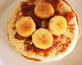 पैन केक विद हनी ग्लेज्ड बनाना (Pancake with honey glazed banana recipe in Hindi) रेसिपी चरण 5 फोटो