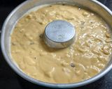 Foto del paso 4 de la receta: Torta matera de peras y arándanos sin azúcar