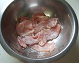 A picture of step 2 of A Local Flavor of Gifu Magnolia Leaf Miso Pork Bento.