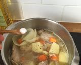 A picture of step 4 of Chicken Soup with Fresh Spices.