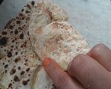 A picture of step 3 of Aloo stuffed garlic naan.