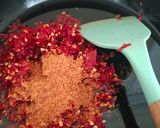 Foto langkah ke 4 dari resep Chili oil.