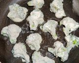 A picture of step 4 of Cheesy malai broccoli 🥦.