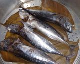 Foto langkah ke 1 dari resep Pepes Ikan Tongkol Suir.