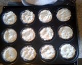 A picture of step 6 of Mini Hummingbird Cheesecakes.