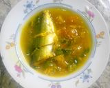 Foto langkah ke 5 dari resep Ikan Kembung Banjar Kuah Kuning.