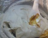 A picture of step 7 of Peach Gato.