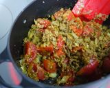 A picture of step 6 of Summery Dry Curry With Fresh Tomatoes.