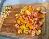 Une image de l'étape 1 de Conserve de concassée de tomates, ail, basilic et oignon blanc.