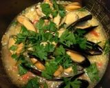 A picture of step 7 of Greek-Style Mussel Pilaf Cooked in a Rice Cooker.