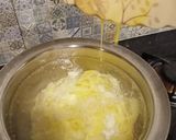 A picture of step 5 of Egg maghaz.