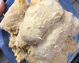 Sajttal-sonkával töltött csirkemell recept fázis 2 fotója