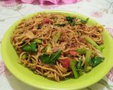 Foto langkah ke 6 dari resep Mie goreng jawa endes dan pedas.