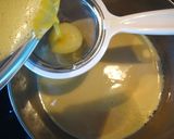 A picture of step 22 of Peach Bavarois Charlotte Cake.
