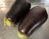 Une image de l'étape 1 de Aubergines et carottes grillées à l’oignon rouge.