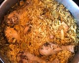 A picture of step 4 of Whole Green Beans Makloubeh #3 with Chicken مقلوبه فول مع دجاج.