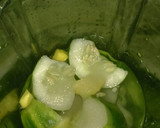 A picture of step 1 of Cucumber with ginger drink.