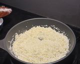 Hình bước làm 3 của món Cơm bông cải trắng EatWell