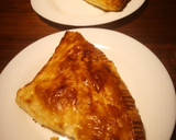 Foto del paso 4 de la receta: Hojaldre con queso philadelphia, bacon y tomate