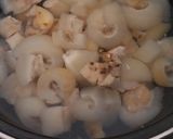 Foto langkah ke 2 dari resep Oseng kikil lombok ijo.