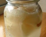 A picture of step 6 of Pear Yeast.