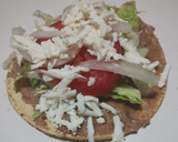 Foto del paso 5 de la receta: Tostadas de frijoles