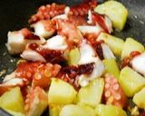 A picture of step 2 of Spanish Style Octopus and Potato Appetizer.