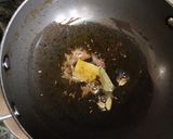 A picture of step 1 of Nawabi paneer.