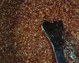 Foto langkah ke 5 dari resep Sambal Hitam/Sambel Ireng untuk Bebek Madura.