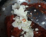 A picture of step 5 of Gajer ka halwa.