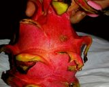 ড্রাগণ ফ্রুট মিল্কশেক (dragon fruit milkshake recipe in Bengali) রেসিপি ধাপ - 1 ছবি