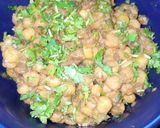 A picture of step 10 of Tangy Masala Chickpeas.