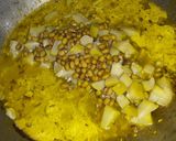 गावरान पध्दतीने  दुधिची भाजी (Gavran Dudhichi Bhaji Recipe In Marathi) रेसिपी स्टेप 6 फोटो 