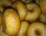 Foto langkah ke 6 dari resep Donat Labu Kuning.