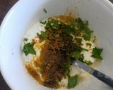 Foto del paso 3 de la receta: Ssam de Pollo al Curry con Raita y Salsa Brava