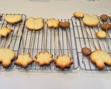 A picture of step 8 of Cookie Bouquet.