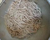 A picture of step 2 of Japanese Cold noodles.