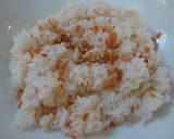 A picture of step 5 of Refreshing Salmon, Shiso and Lemon Chirashi Sushi.
