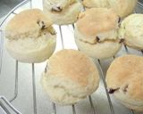 A picture of step 6 of Cranberry Scones.