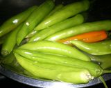 A picture of step 6 of mirchi pakora.