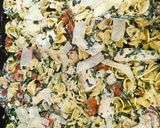 A picture of step 5 of Chicken, Bacon, Mushroom & Spinach Pasta.