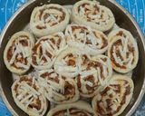 Foto langkah ke 6 dari resep Pizza Roll.