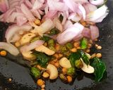 A picture of step 3 of Mix Veg Upma.