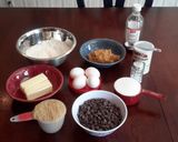 A picture of step 1 of Peanut Butter/Chocolate Chip Cake Bars.
